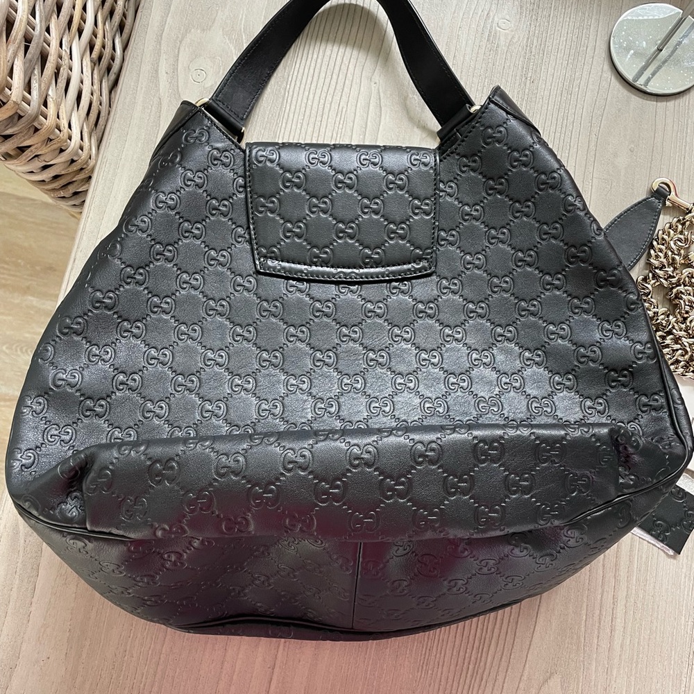 Gucci Black Embossed GG Tassel Hobo Bag - Picture 2 of 13